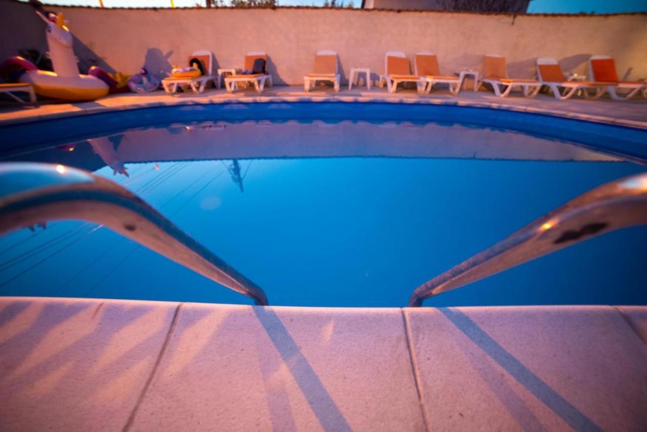 Breeze Villa Mamaia Nord Нэводари Экстерьер фото